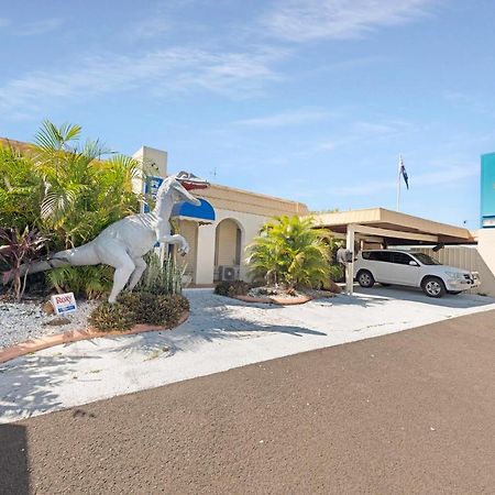 Bundaberg Coral Villa Motor Inn Екстериор снимка