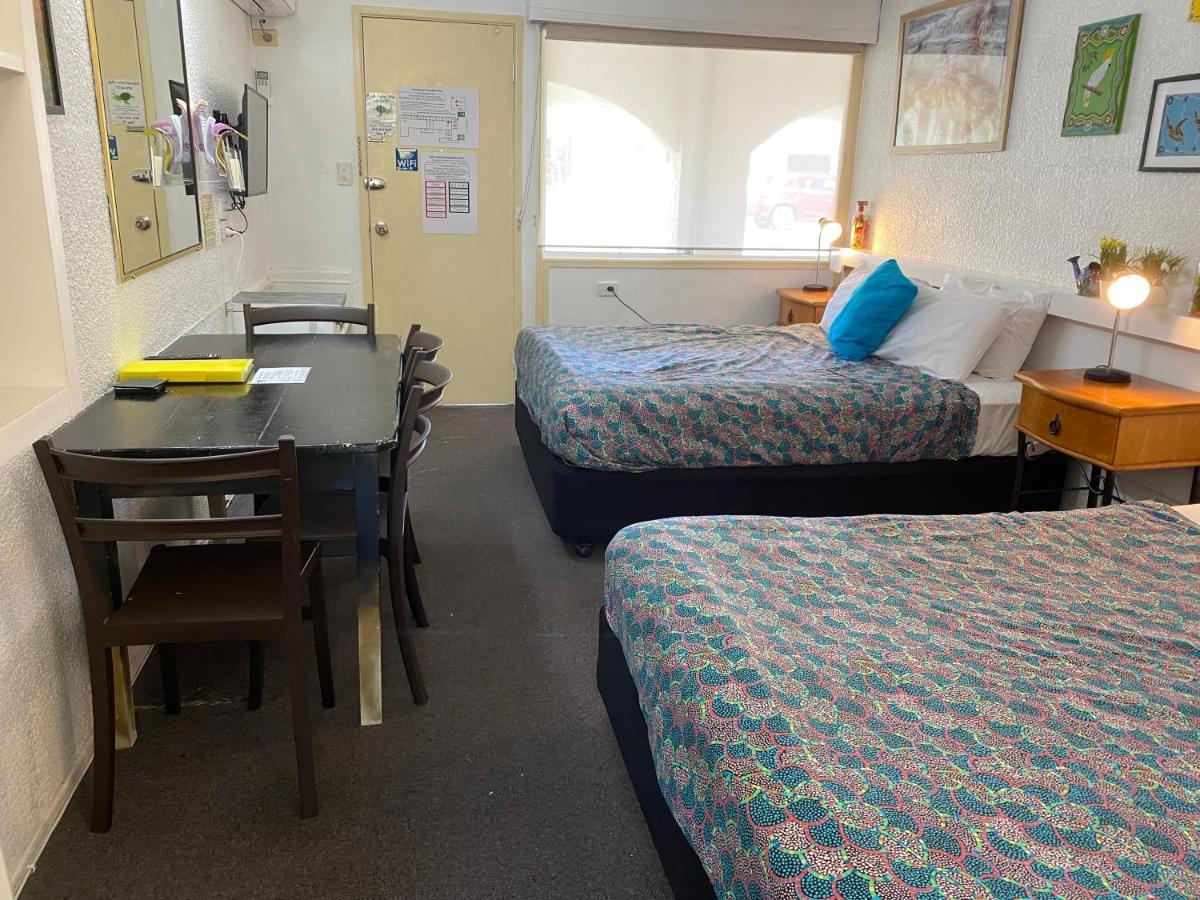 Bundaberg Coral Villa Motor Inn Екстериор снимка