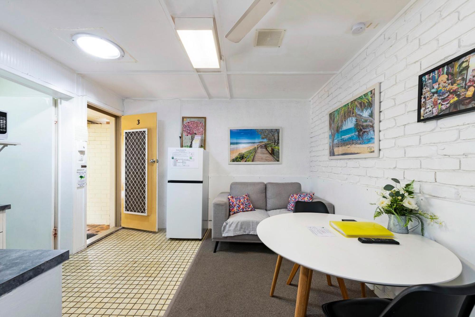 Bundaberg Coral Villa Motor Inn Стая снимка