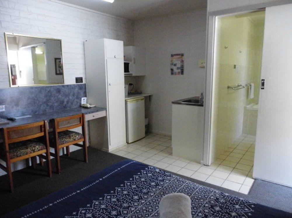 Bundaberg Coral Villa Motor Inn Екстериор снимка